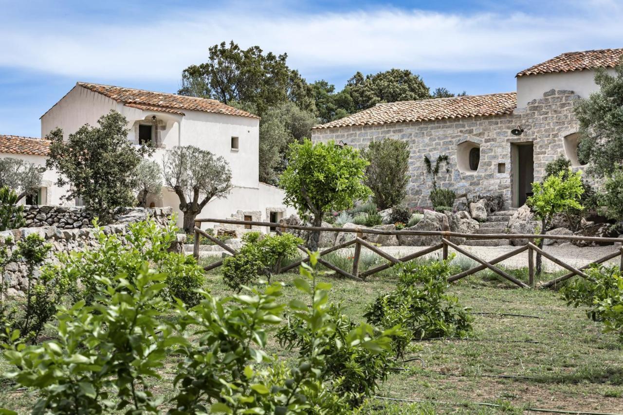Gallicantu Stazzo Retreat Luogosanto Luaran gambar